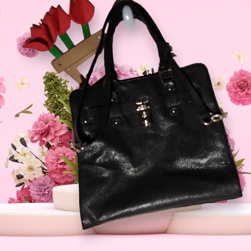 Black purse